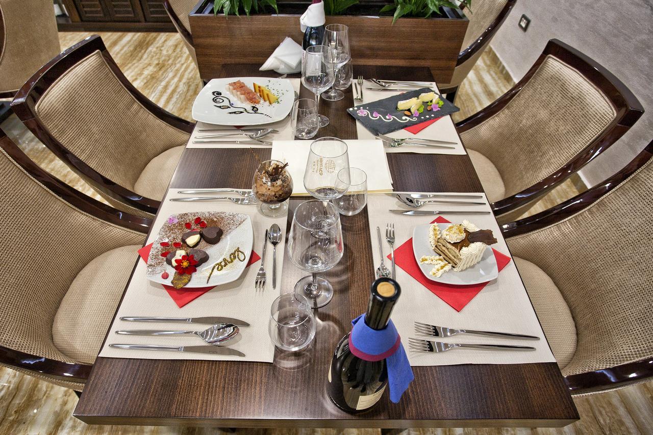 Wellness & Spa Hotel Acd Annex Herceg Novi Exterior photo